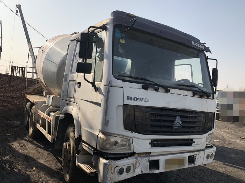 https://images.tongzsf.com/tong/truck_machine/20210127/160110f42be7e2.jpg