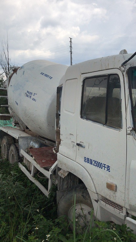 https://images.tongzsf.com/tong/truck_machine/20210127/1601110596c3cc.jpg