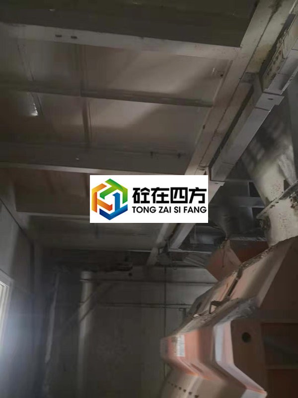https://images.tongzsf.com/tong/truck_machine/20210127/16011106d5a071.jpg