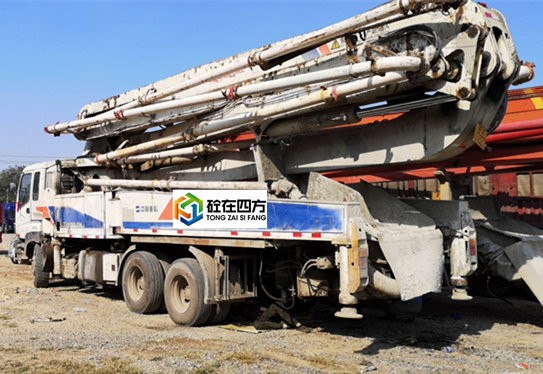 https://images.tongzsf.com/tong/truck_machine/20210127/160111195ec2fc.jpg