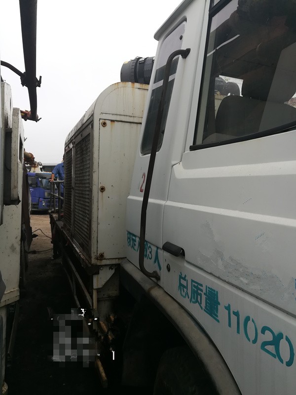 https://images.tongzsf.com/tong/truck_machine/20210127/1601112b63de41.jpg