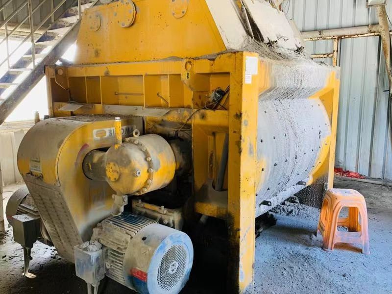 https://images.tongzsf.com/tong/truck_machine/20210127/1601112bc8f576.jpg
