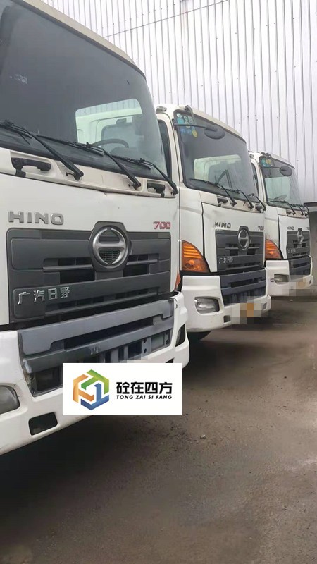 https://images.tongzsf.com/tong/truck_machine/20210127/1601112c1c63fc.jpg
