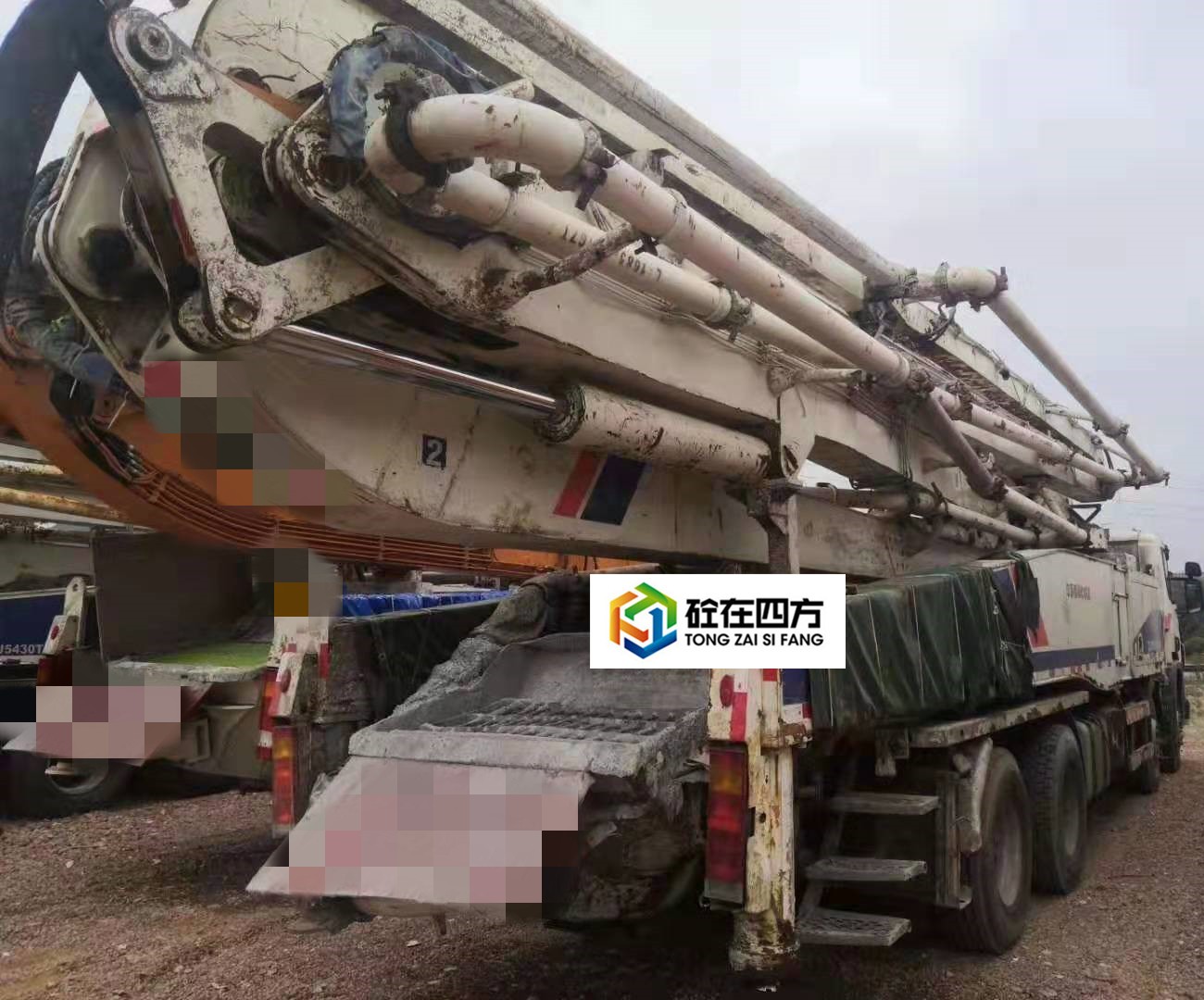 https://images.tongzsf.com/tong/truck_machine/20210127/1601113e1dec17.jpg