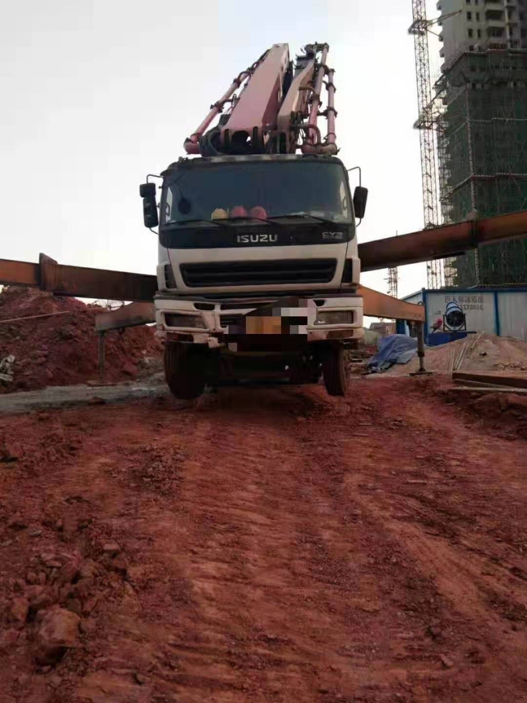 https://images.tongzsf.com/tong/truck_machine/20210127/1601113f22ce34.jpg