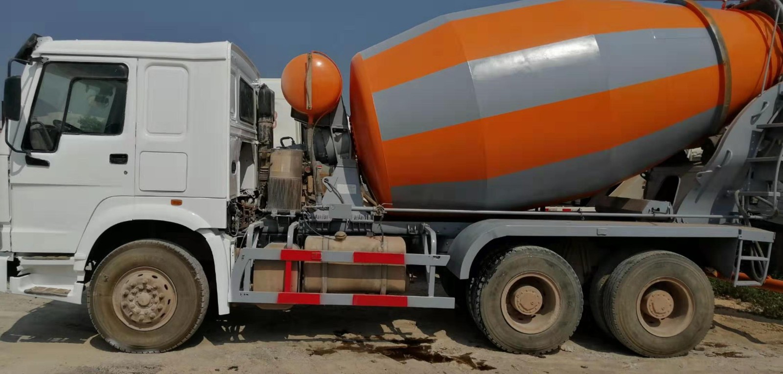https://images.tongzsf.com/tong/truck_machine/20210127/16011164b4a0e4.jpg