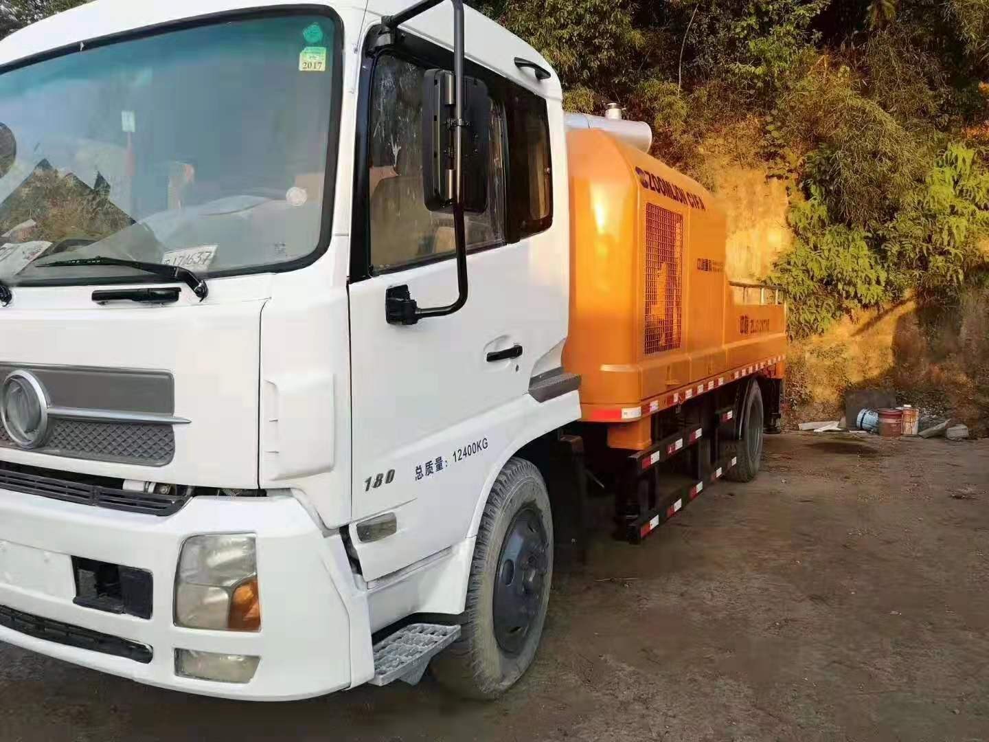 https://images.tongzsf.com/tong/truck_machine/20210127/160111769a3fce.jpg