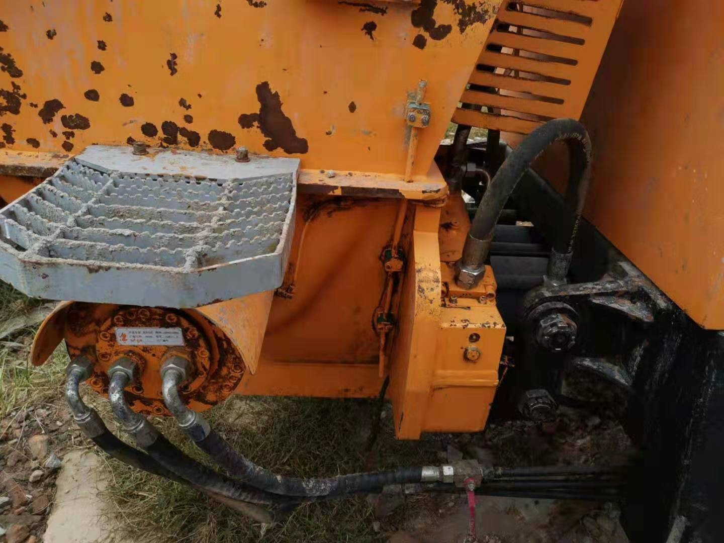 https://images.tongzsf.com/tong/truck_machine/20210127/1601117768a816.jpg