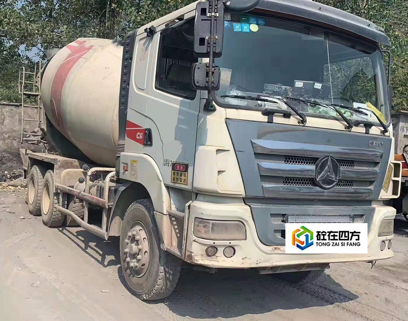 https://images.tongzsf.com/tong/truck_machine/20210127/160111897858de.jpg