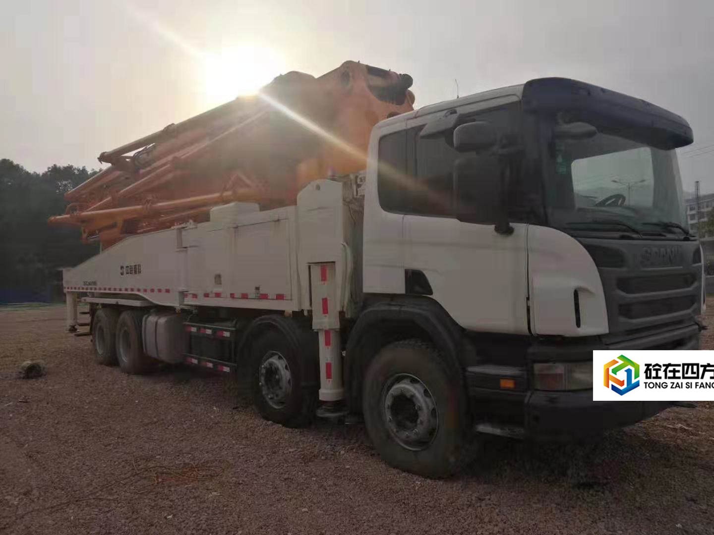 https://images.tongzsf.com/tong/truck_machine/20210127/16011189a59175.jpg