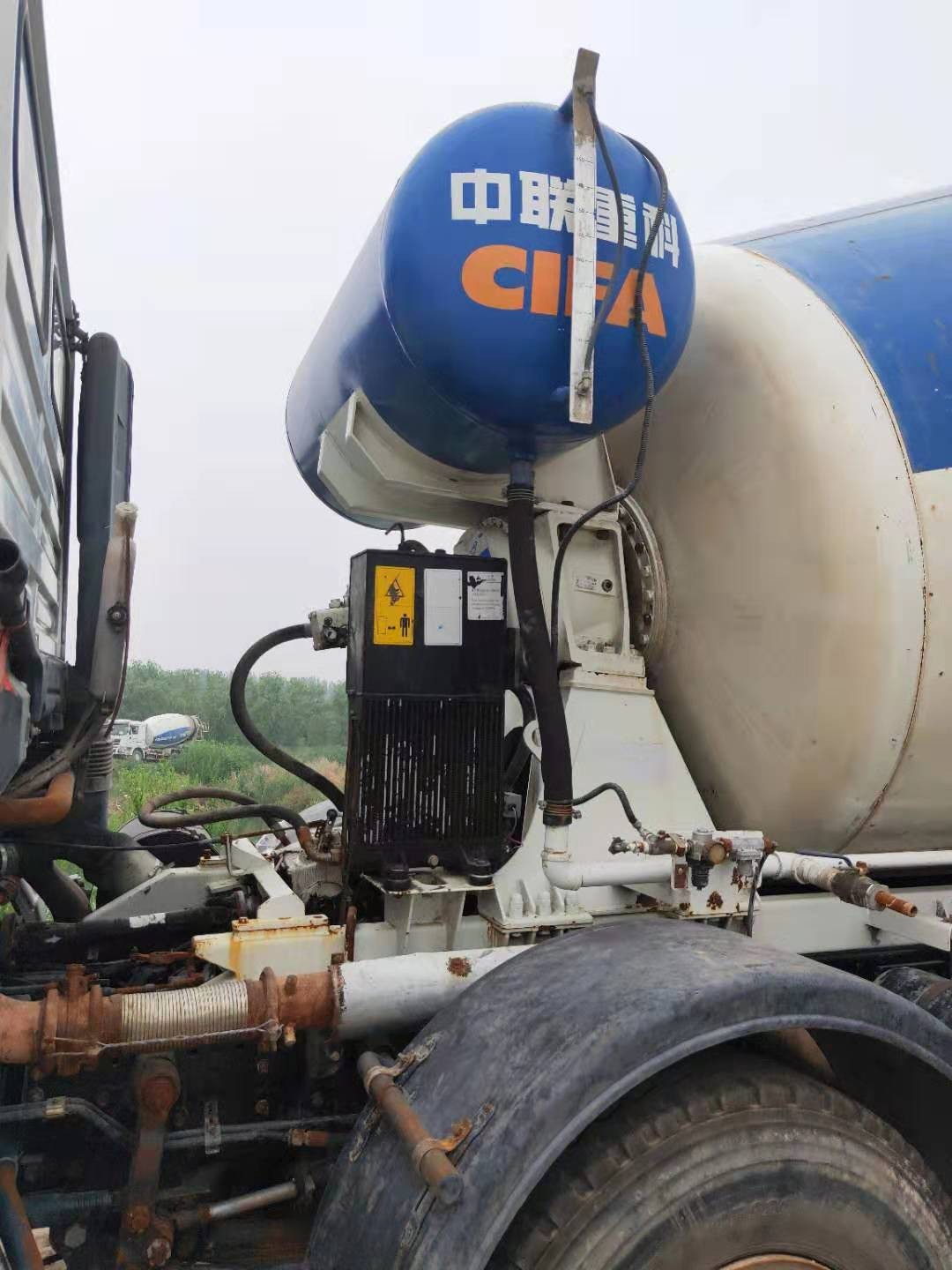 https://images.tongzsf.com/tong/truck_machine/20210127/1601118a8df6ff.jpg