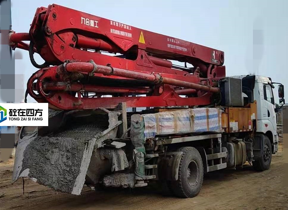 https://images.tongzsf.com/tong/truck_machine/20210127/1601119b9788b3.jpg