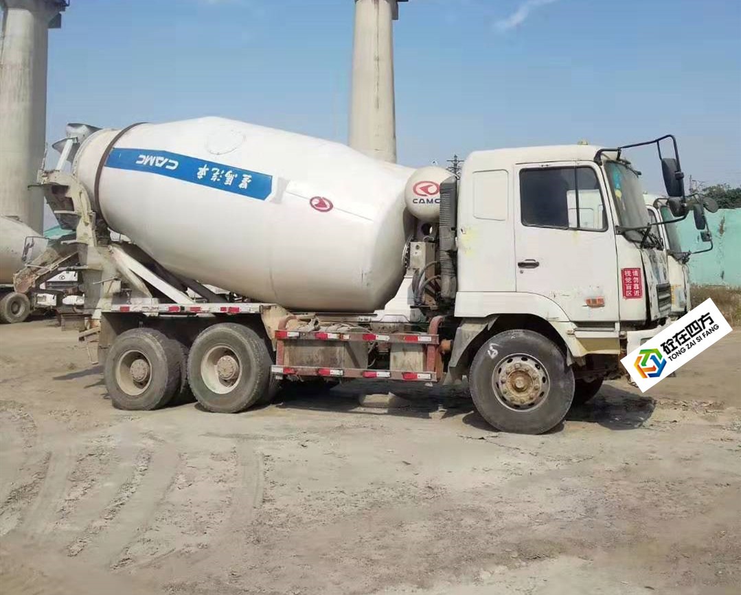 https://images.tongzsf.com/tong/truck_machine/20210127/1601119cb1bc6d.jpg