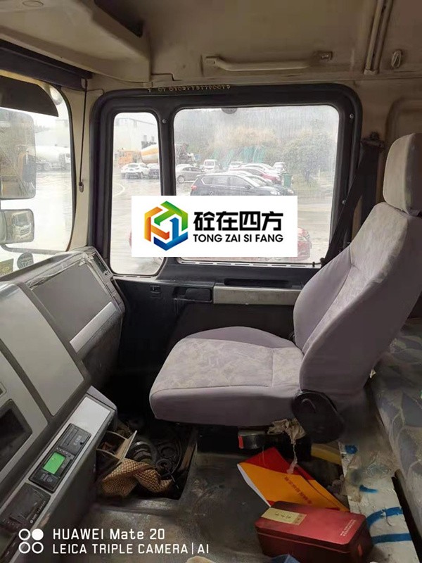 https://images.tongzsf.com/tong/truck_machine/20210127/160111aea7faa1.jpg