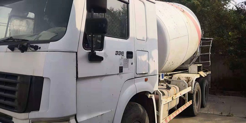 https://images.tongzsf.com/tong/truck_machine/20210127/160111e7163978.jpg