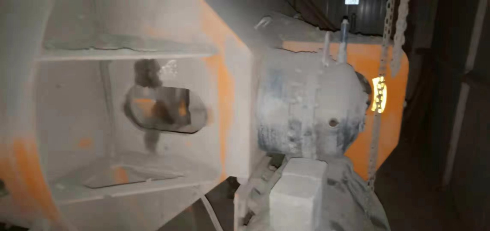 https://images.tongzsf.com/tong/truck_machine/20210127/160111e7a7c2e0.jpg