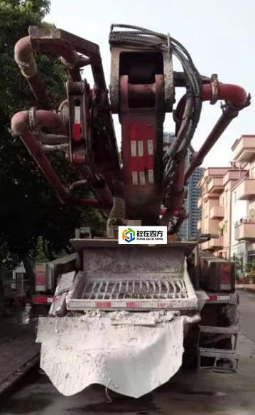 https://images.tongzsf.com/tong/truck_machine/20210127/160111f959a253.jpg
