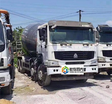 https://images.tongzsf.com/tong/truck_machine/20210127/160111f981b767.jpg