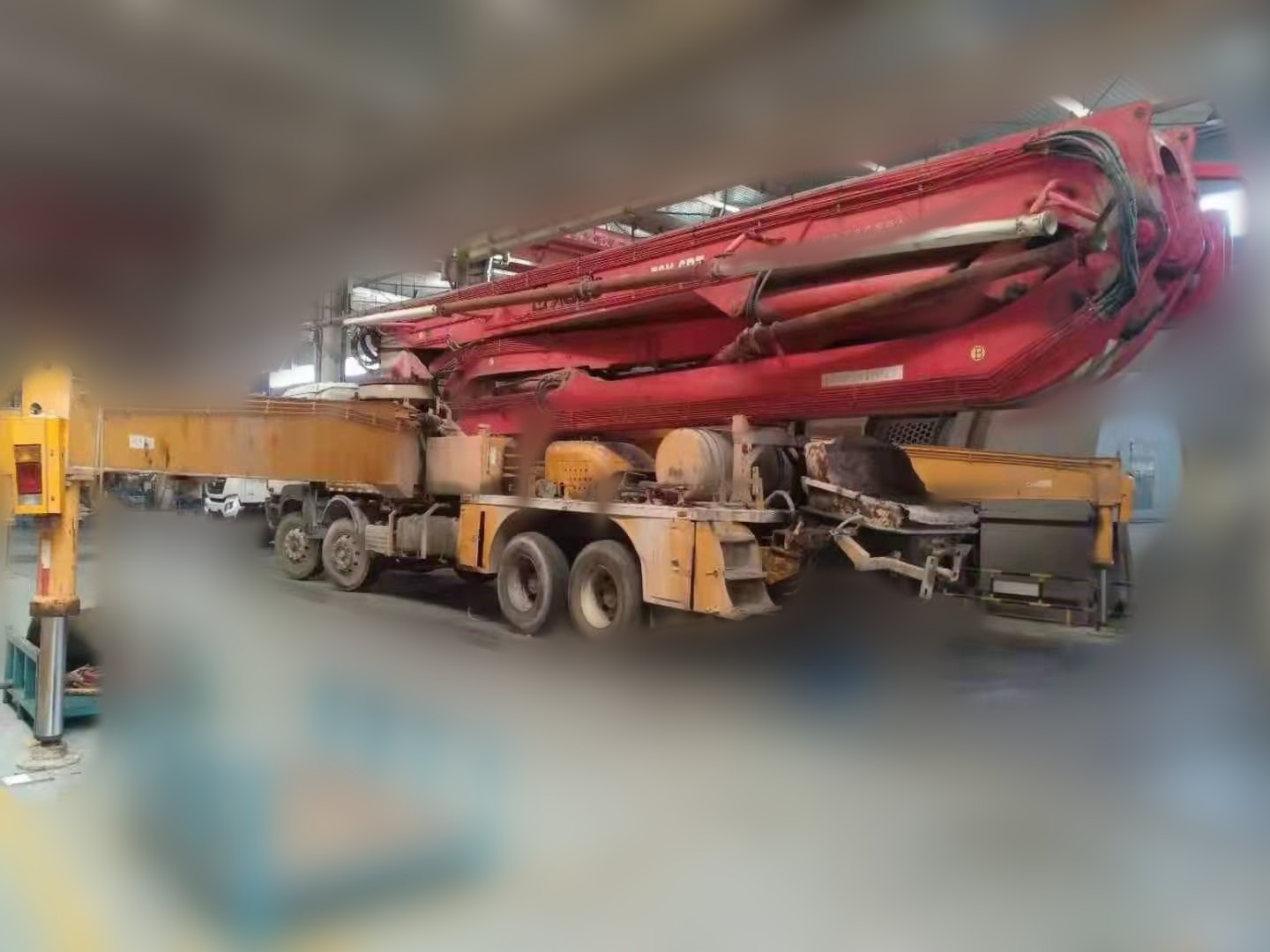 https://images.tongzsf.com/tong/truck_machine/20210127/1601120d3bf7f7.jpg