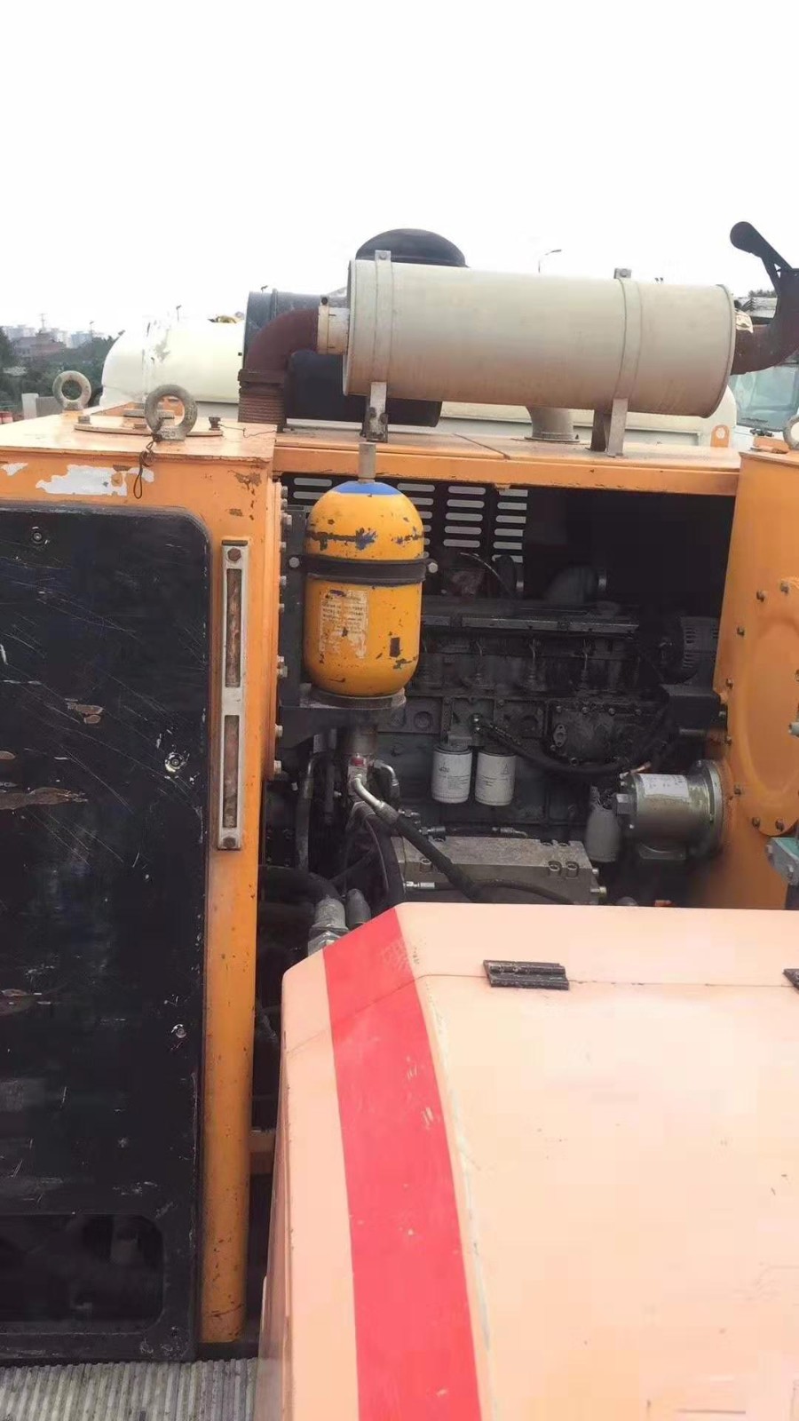https://images.tongzsf.com/tong/truck_machine/20210127/1601121f636fa5.jpg