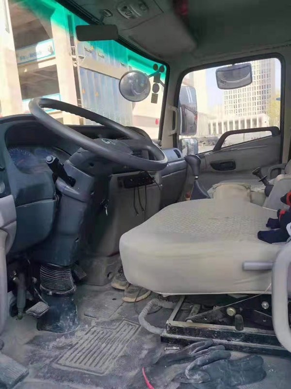 https://images.tongzsf.com/tong/truck_machine/20210127/16011245cf1f66.jpg