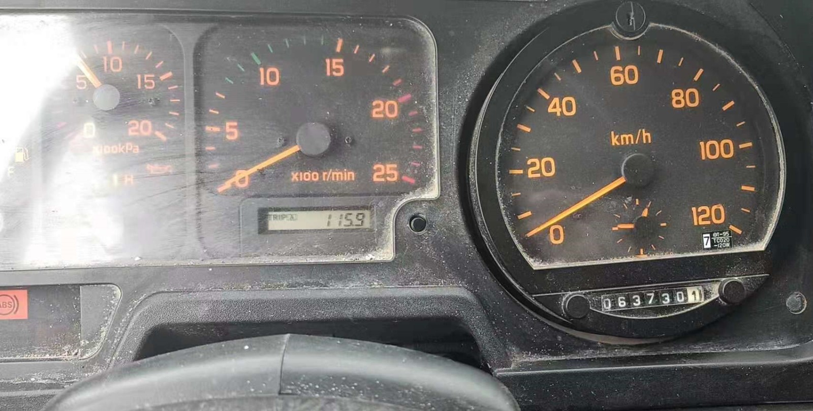 https://images.tongzsf.com/tong/truck_machine/20210127/16011253f400dc.jpg