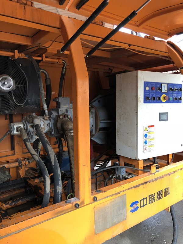 https://images.tongzsf.com/tong/truck_machine/20210127/16011254f4ee17.jpg