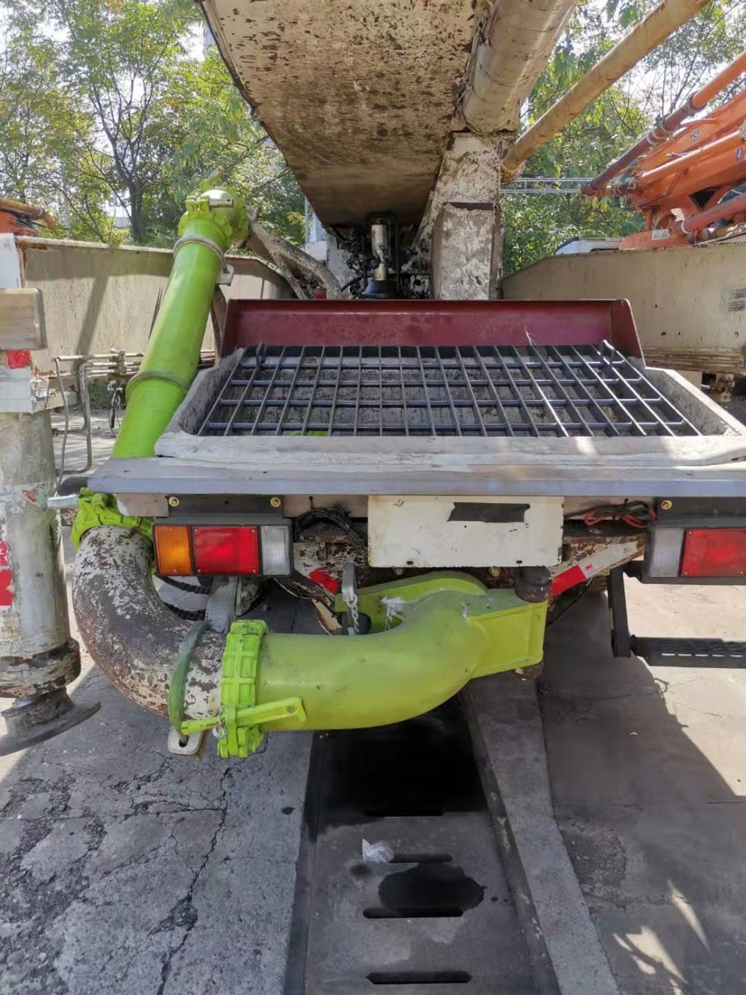 https://images.tongzsf.com/tong/truck_machine/20210127/16011258e80cfb.jpg
