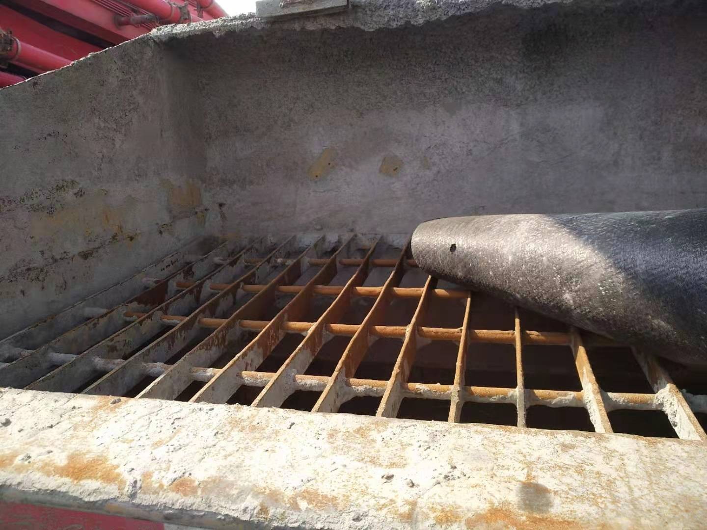 https://images.tongzsf.com/tong/truck_machine/20210127/1601125920f24d.jpg