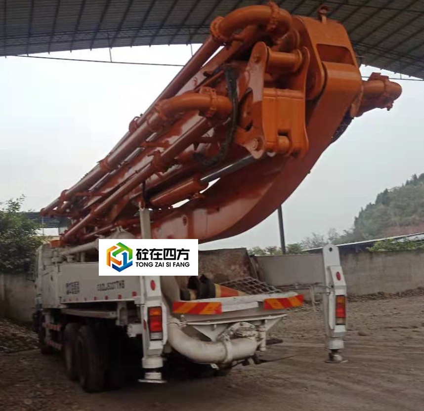 https://images.tongzsf.com/tong/truck_machine/20210127/1601125bf9e1df.jpg