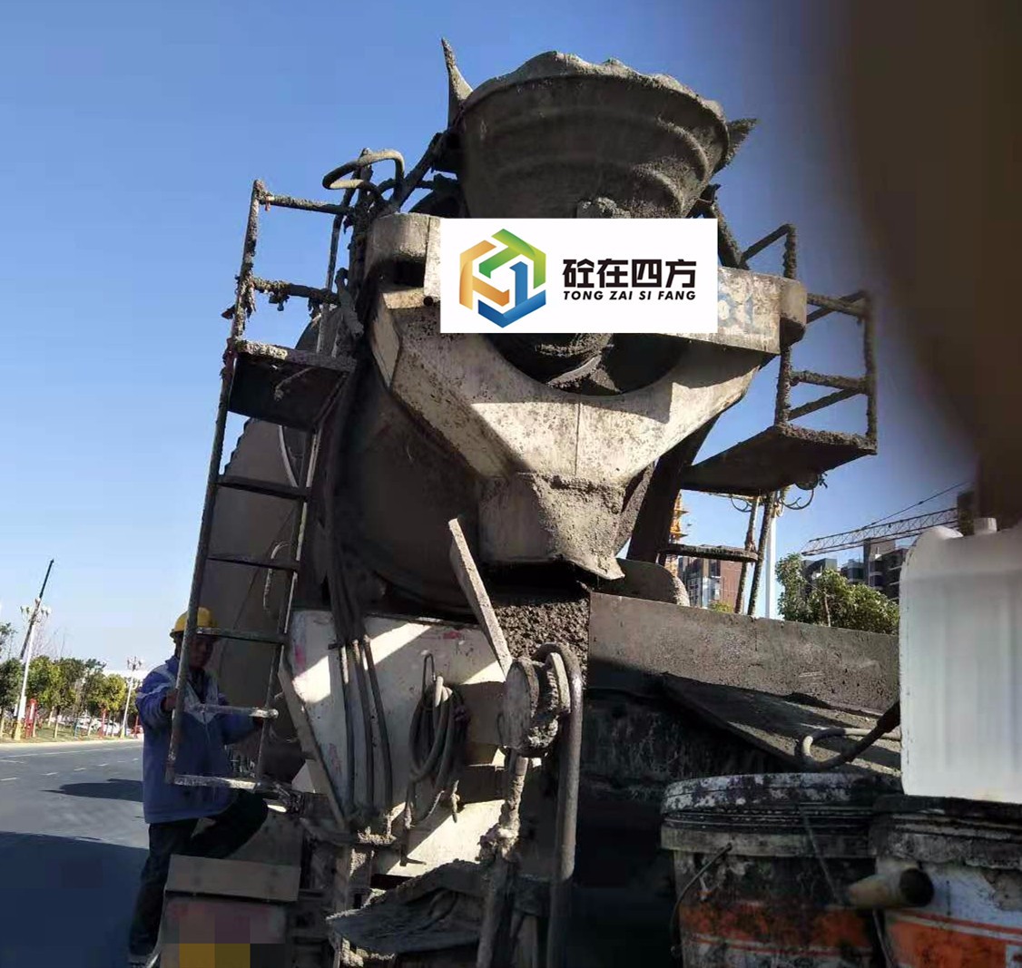 https://images.tongzsf.com/tong/truck_machine/20210127/1601125f904388.jpg