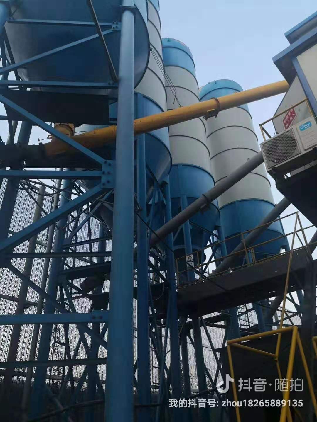 https://images.tongzsf.com/tong/truck_machine/20210127/160112605169a3.jpg