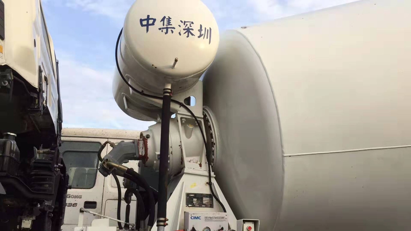 https://images.tongzsf.com/tong/truck_machine/20210127/1601126359842d.jpg