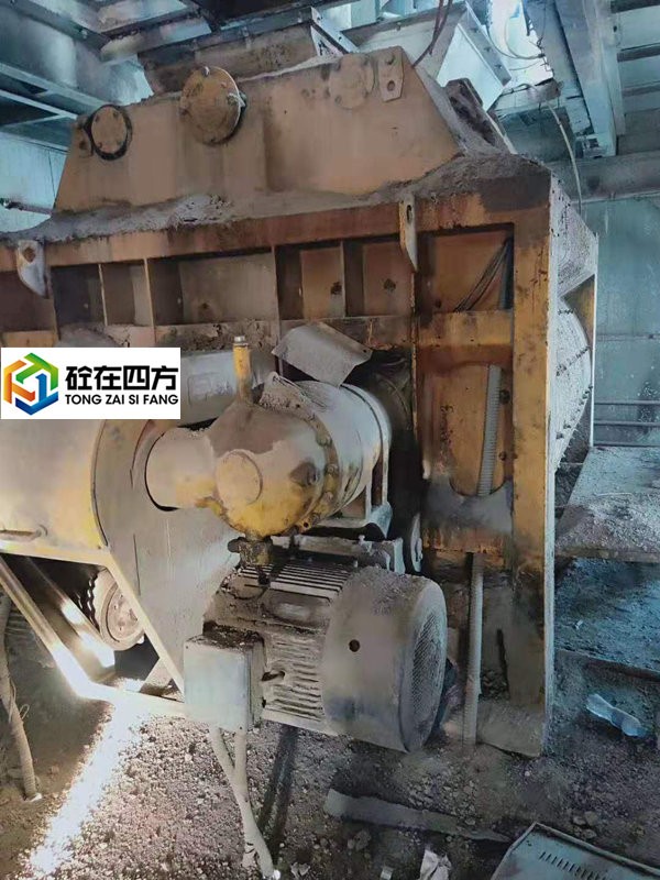 https://images.tongzsf.com/tong/truck_machine/20210127/16011266f65012.jpg