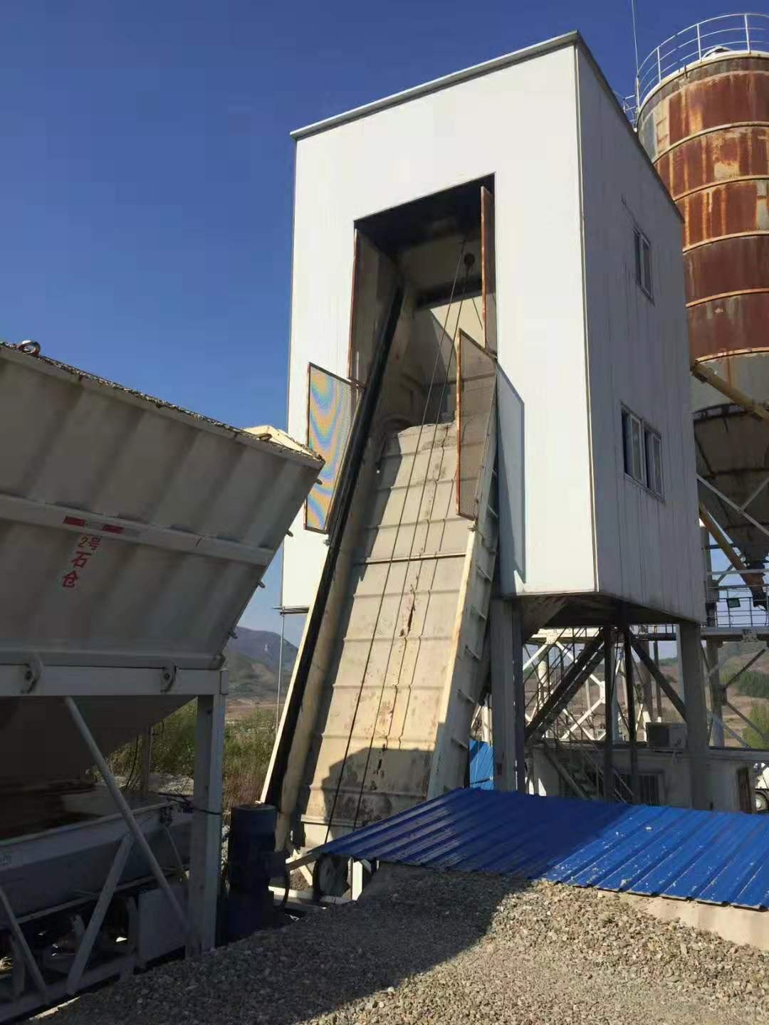 https://images.tongzsf.com/tong/truck_machine/20210127/16011267224853.jpg