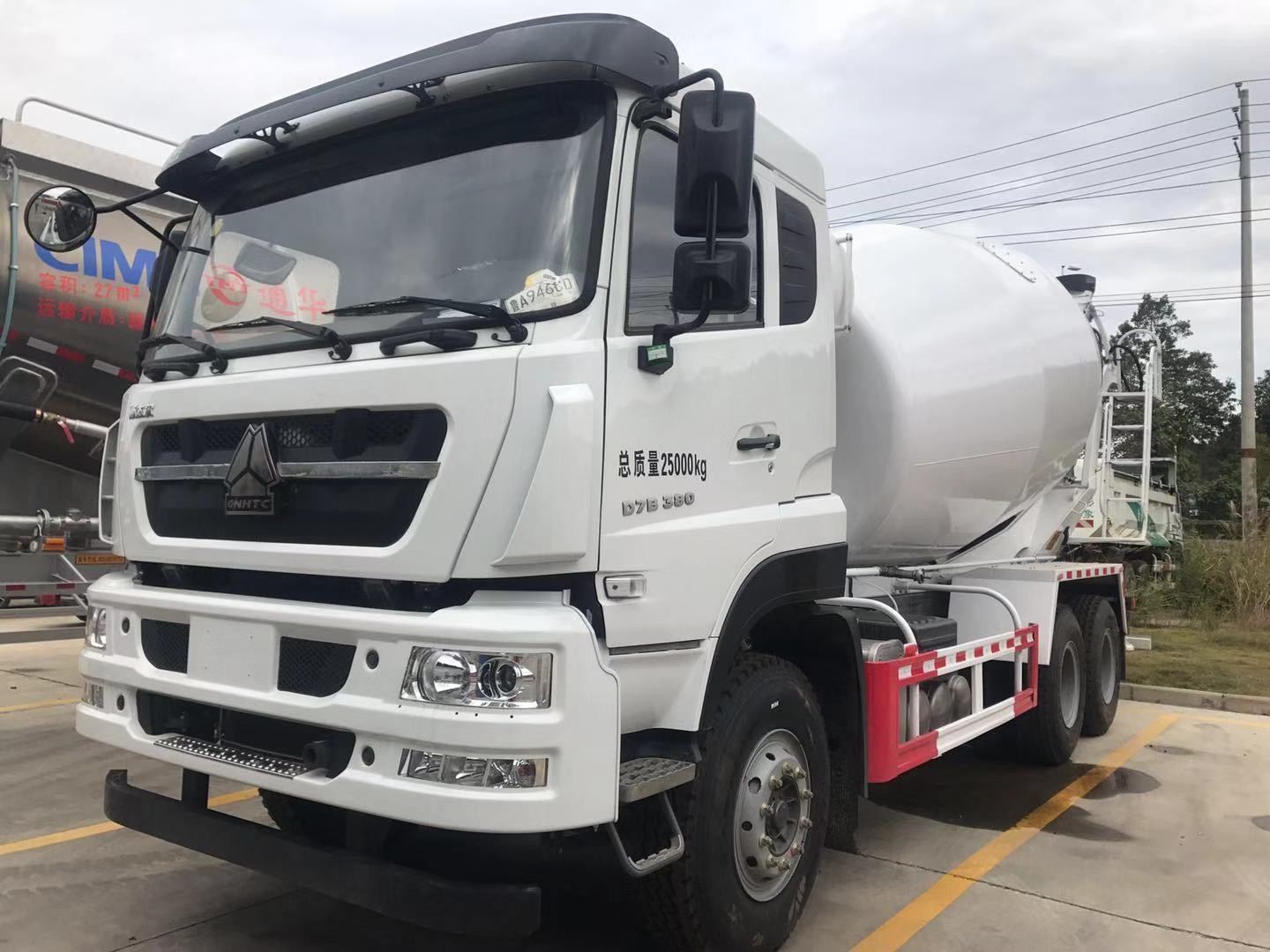 https://images.tongzsf.com/tong/truck_machine/20210127/1601126754af24.jpg