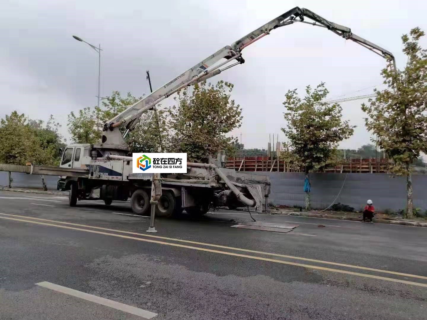 https://images.tongzsf.com/tong/truck_machine/20210127/160112679be99a.jpg