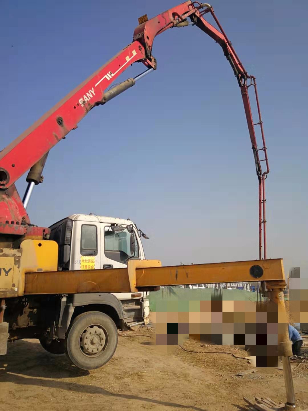 https://images.tongzsf.com/tong/truck_machine/20210127/1601126a8a1ee4.jpg