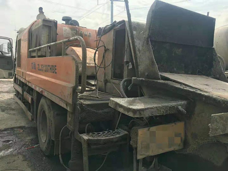https://images.tongzsf.com/tong/truck_machine/20210127/1601126b271f43.jpg