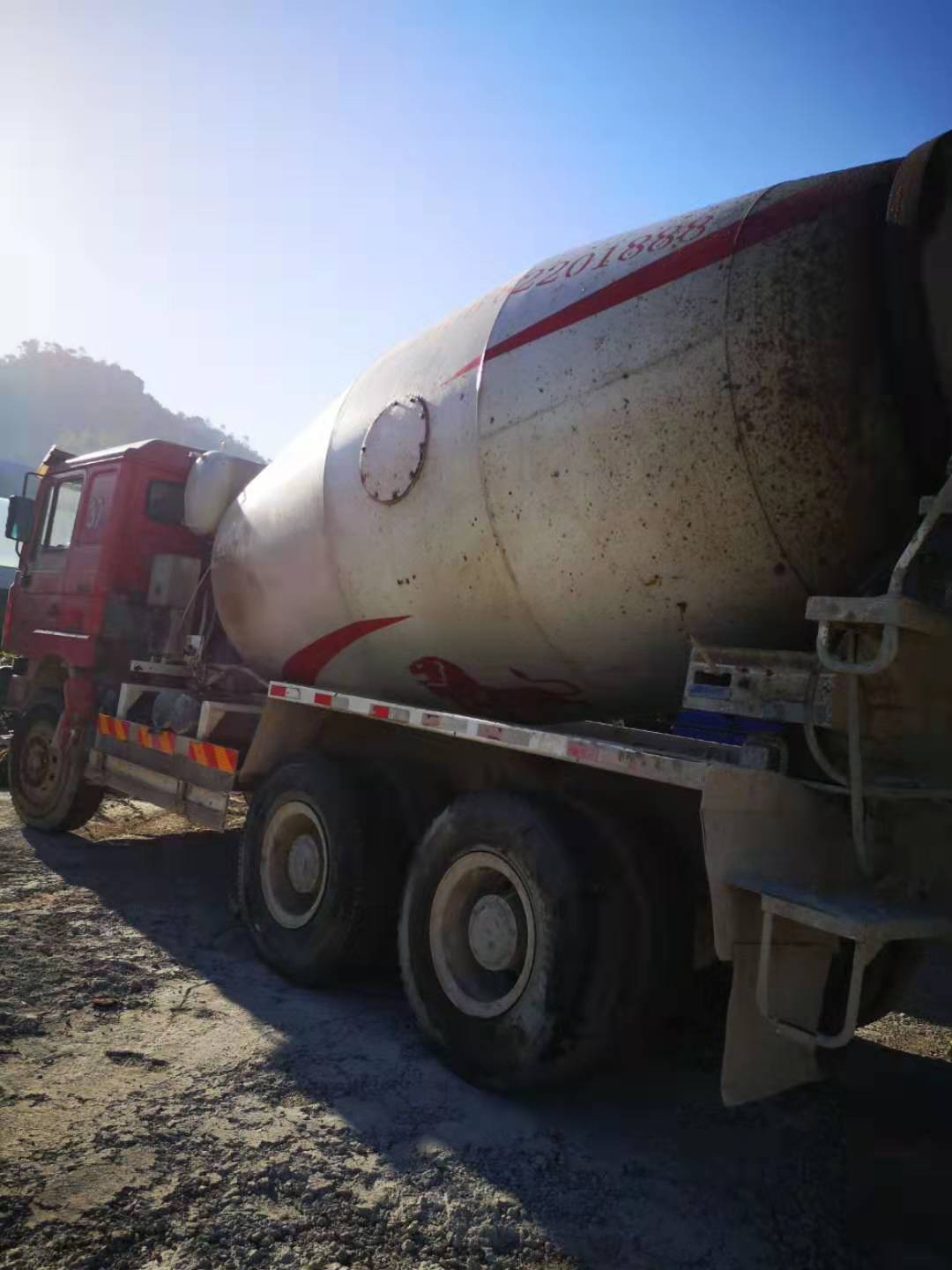 https://images.tongzsf.com/tong/truck_machine/20210127/1601126bcbcaeb.jpg