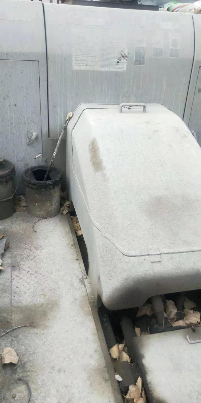 https://images.tongzsf.com/tong/truck_machine/20210127/1601126e506f5d.jpg