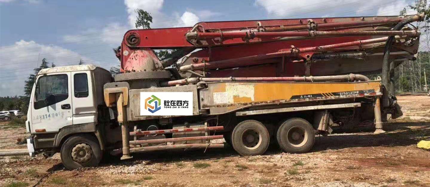 https://images.tongzsf.com/tong/truck_machine/20210127/1601126f3d9b0a.jpg