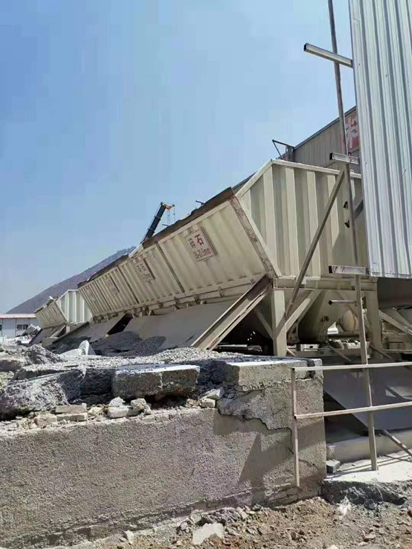 https://images.tongzsf.com/tong/truck_machine/20210127/160112738ddefa.jpg