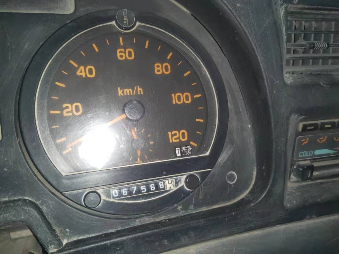 https://images.tongzsf.com/tong/truck_machine/20210127/16011275b6b5a4.jpg