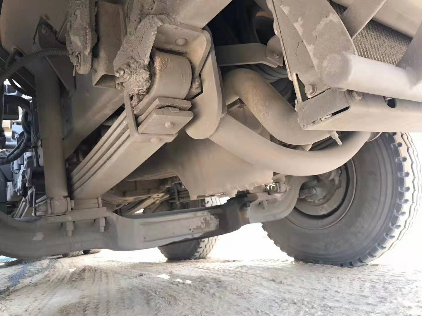 https://images.tongzsf.com/tong/truck_machine/20210127/16011275d78fb8.jpg