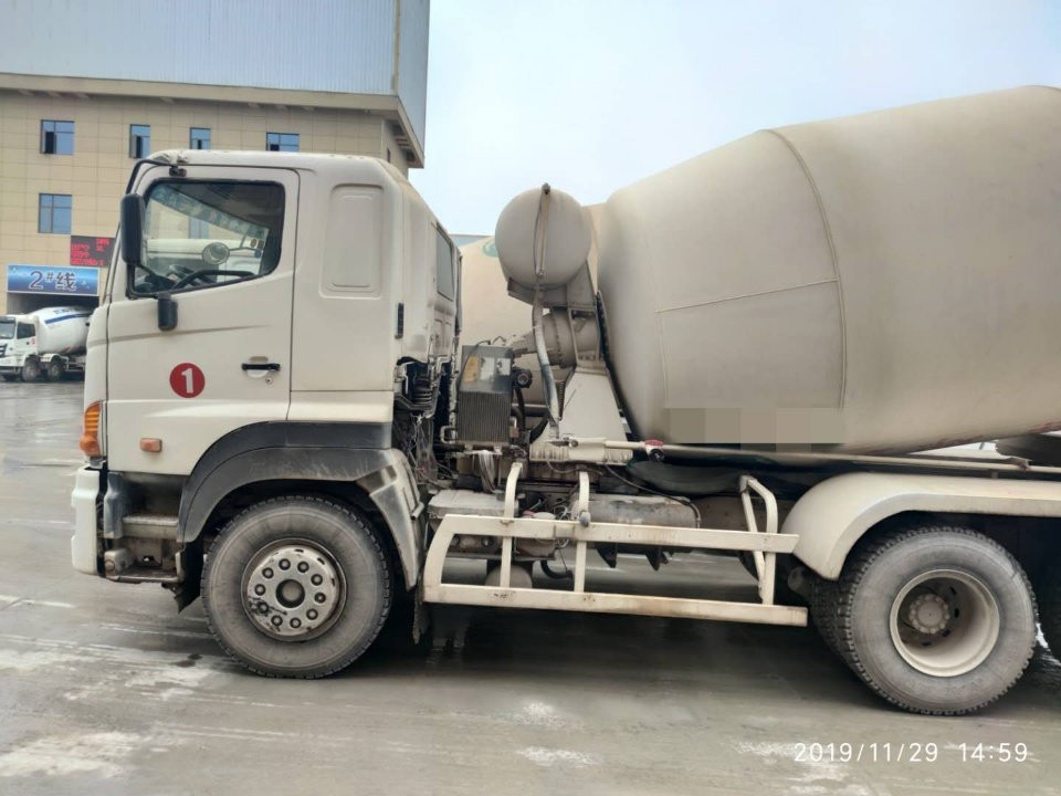 https://images.tongzsf.com/tong/truck_machine/20210127/16011275e18615.jpg