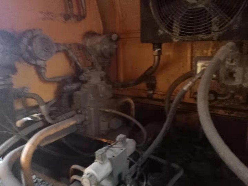 https://images.tongzsf.com/tong/truck_machine/20210127/16011276eb2504.jpg