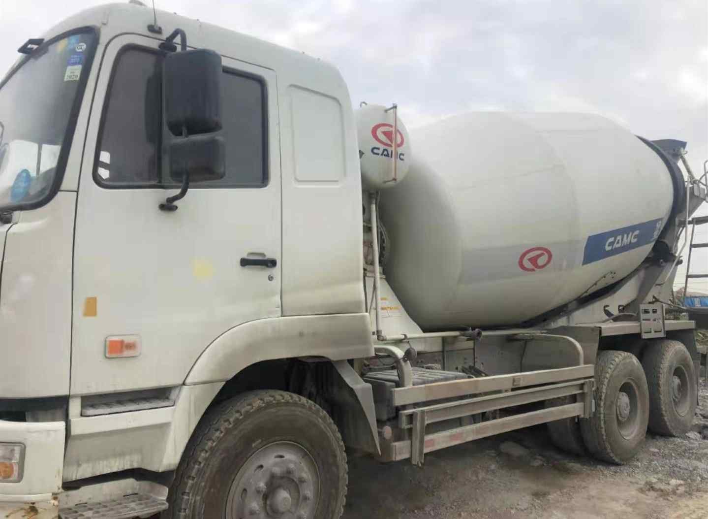 https://images.tongzsf.com/tong/truck_machine/20210127/16011279f0de52.jpg