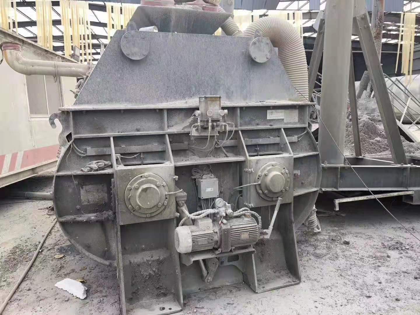 https://images.tongzsf.com/tong/truck_machine/20210127/1601127a4556ad.jpg