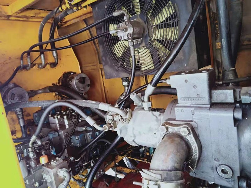 https://images.tongzsf.com/tong/truck_machine/20210127/1601127a760f4c.jpg